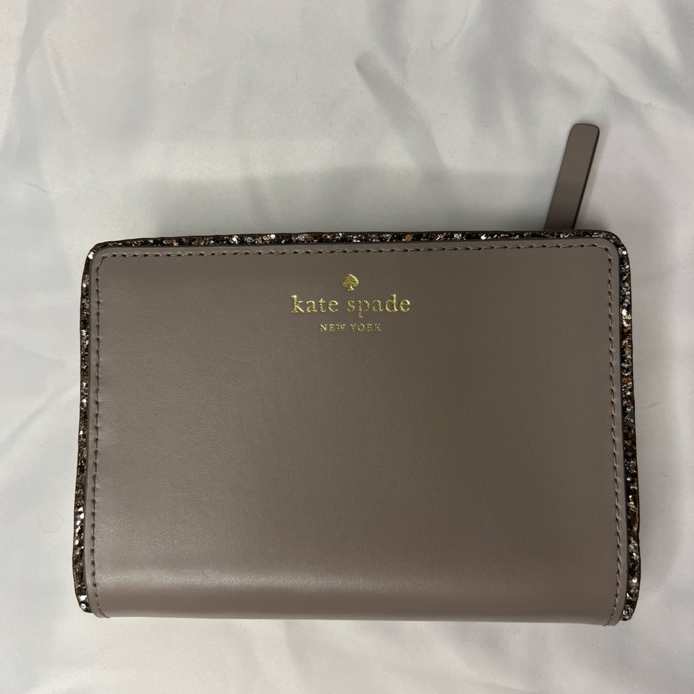 Kate Spade Gray Wallet